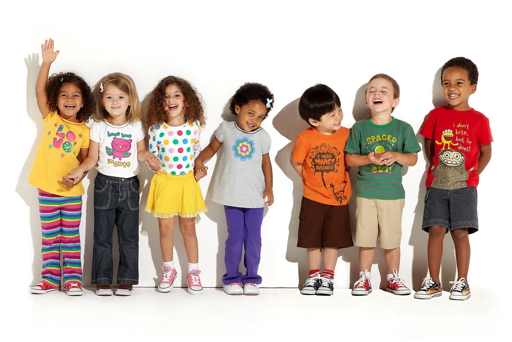 Полный список вещей для детского сада: одежда, обувь, гигиена и канцелярия